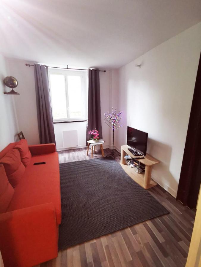 Appartement Pres De La Gare Rer C-Spacieux 4 Pieces Etampes Luaran gambar