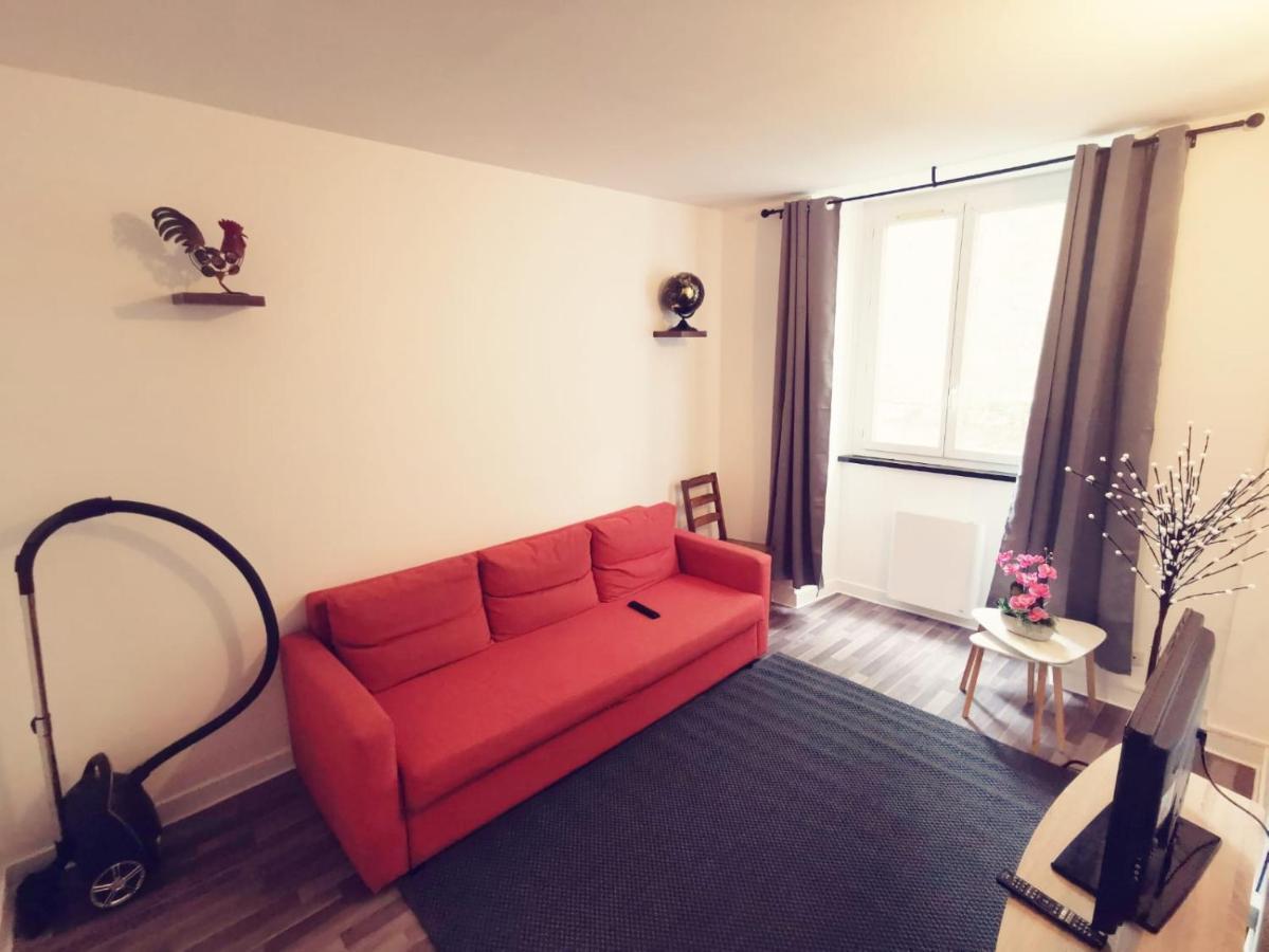 Appartement Pres De La Gare Rer C-Spacieux 4 Pieces Etampes Luaran gambar