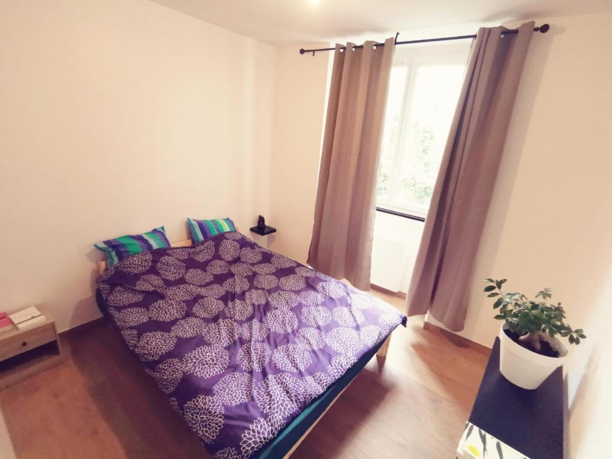 Appartement Pres De La Gare Rer C-Spacieux 4 Pieces Etampes Luaran gambar